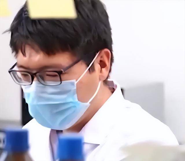 ec安盈外汇官网掌握这个EA智慧交易平台，轻松赚取额外收入！你还在等什么？